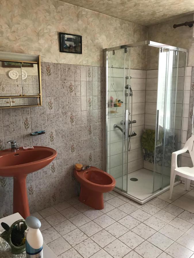 L Hotellerie De La Gare Bruley Esterno foto